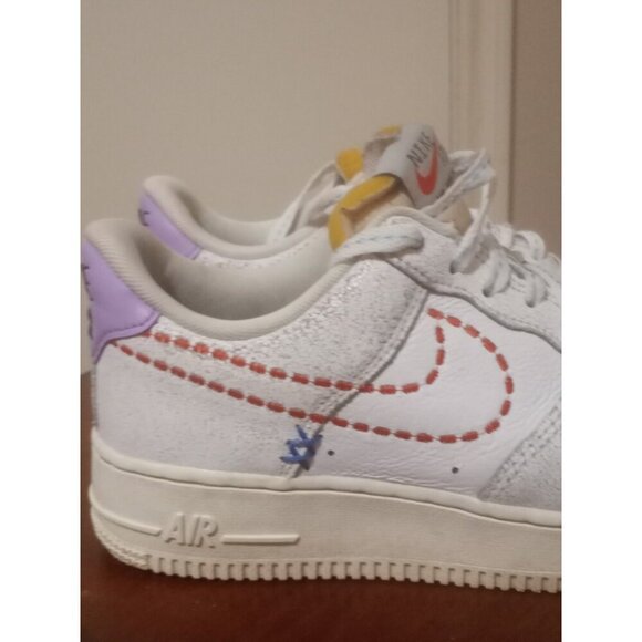 Nike Air Force 1 '07 SE 101 White Purple Sneakers DX2348-100 Women's US 7.5 - Picture 4 of 16